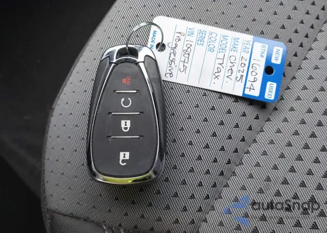 2025 Chevrolet Trax Fwd Lt z USA, uszkodzony, nr VIN KL77LHEP9SC108075